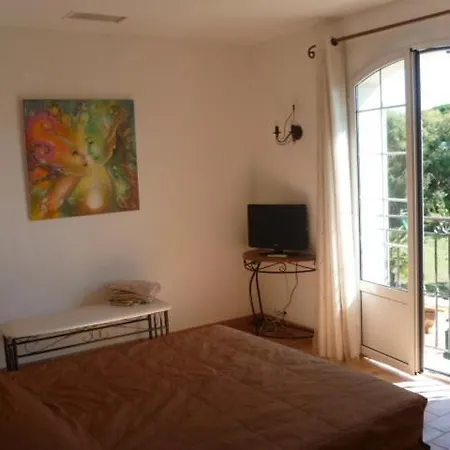 فندق مبيت وإفطار D'hotes 