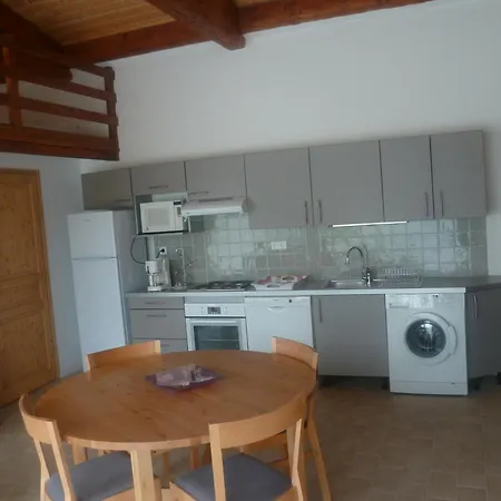 فندق مبيت وإفطار D'hotes 